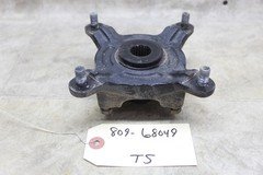 01-02 Polaris Magnum 325 & 500 4x4 Oem Front Wheel Right Or Left Hub 5131935