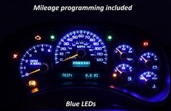 03 - 05 Sierra Silveado Yukon Tahoe Instument Cluster Speedometer Any Miles