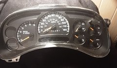 03-06 GM SILVERADO SIERRA TAHOE YUKON INSTRUMENT GAUGE CLUSTER.  PART# 15105687