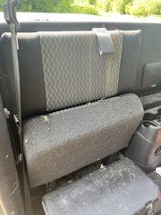 04-12 CHEVY COLORADO/GMC CANYON Extended Cab Right Rear Jump Seat Cloth BLACK 