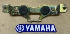 04-13 Genuine YAMAHA RAPTOR 350 BATTERY BRACKET MOUNT STAY