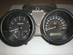 05 AVEO SPEEDOMETER AT 308544