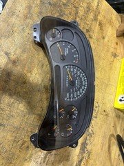 06-07 Chevy GMC Silverado Speedometer Instrument Gauge Cluster LBZ DIESEL