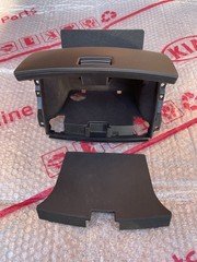 06-08 NISSAN 350Z OEM DASHBOARD CENTER CUBBY STORAGE COVER LID Good Condition
