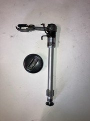 06 Yamaha R1 Clutch Push Lever Assembly. Oil Filler Plug