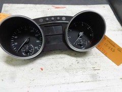 09 MERCEDES GL450 SPEEDOMETER 164 TYPE GL450 AND GL550 MPH W/O ADAPTIVE CRUISE
