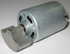 12 VDC Shaker Motor - 4000 RPM - Heavy Massager Metal Weight - 6 to 12 V DC