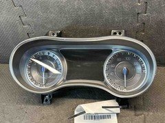 17 CHRYSLER 300 Speedometer cluster mph 68310241AB