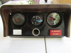 1977-1982 PORSHE 924 CENTER CONSOLE GUAGE