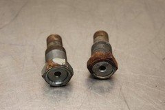 1986 Yamaha Moto4 YFM225S 2x4 SWINGARM BOLTS E163