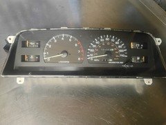 1989-95 Toyota 4Runner Instrument Cluster Speedometer 