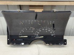1992-1993 Chevy C3500 GM Speedometer Instrument Cluster Tach 236k Miles 16140115