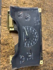 1995-1997 CHEVY S10/SONOMA/S15/JIMMY SPEEDOMETER GAUGE Cluster automatic