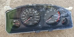 1996-97 Nissan Pathfinder V6 3.3L Cluster Speedometer