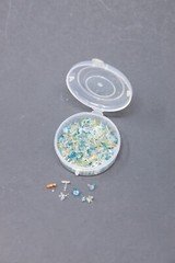 200 Count | Top Quality Daisy Glass Pipe Screens Filter 6mm-9mm Assorted Colors