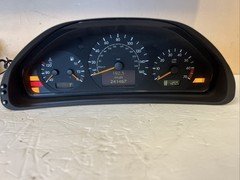 2000 Mercedes W208  CLK320  Speedometer Instrument Cluster 241k Mil 2085406211