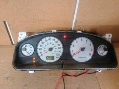2001 Nissan Pathfinder Speedometer Instrument Cluster OEM