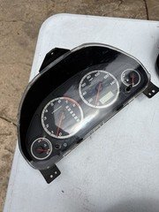 2002-2004 Honda CR-V Speedometer Instrument Cluster 32K  Miles AT EX OEM