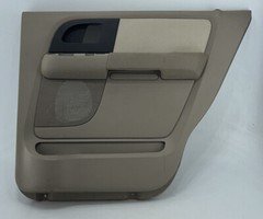 2003-2006 FORD EXPEDITION REAR RIGHT PASSENGER DOOR INTERIOR PANEL OEM 187550