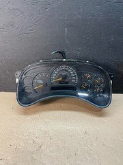 2003 to 2006 Chevrolet Silverado Yukon Cluster Gauge Speedometer AE3363 DG