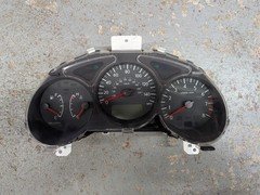 2004 04 Subaru Forester (auto) Speedometer Cluster 157k miles 