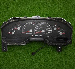 2004-2005 Ford Explorer Speedometer Cluster MPH Center Sport Trac Assembly Oem