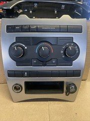 2006 GRAND CHEROKEE HEATER AC TEMPERATURE CLIMATE CONTROL PANEL SWITCH w/ BEZEL