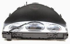 2008 - 2011 Mercedes GLK350 W204 Instrument Speedometer Cluster A2049001605 OEM