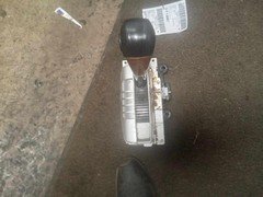 2008 - 2017 Buick Enclave   Automatic Floor Gear Shifter Assembly OEM