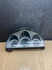 2008-2011 Mercedes W204 C300 C350 Instrument Cluster Speedometer AD7178 DG