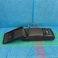 2011-2013 Hyundai Equus Rear Center Seat Armrest Console OEM 89900-3NAA0