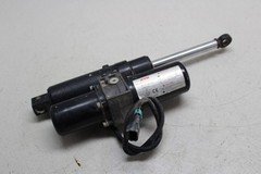 2011-2017 John Deere Gator Xuv 825i Bed Lift Cylinder