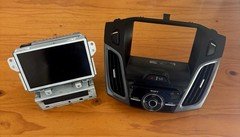 2012-2018 Ford Focus Hatchback Sony Sync 2 Navigation Nav Radio Unit w/ Trim OEM