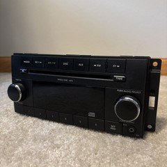 2012-2019 Dodge Caravan, Chrysler AM-FM-MP3 CD Radio Receiver W/o satellite OEM