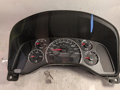 2013 to 2017 GMC Savana Speedometer Cluster Gauges 291, 530 Miles OEM