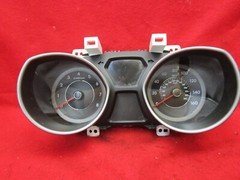 2014 Hyundai Elantra Auto SE Speedometer Instrument Gauge Cluster 77,570 Miles
