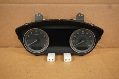 2016 Hyundai Genesis Instrument Head Speedometer Gauge Cluster OEM 70,579 Miles