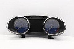 2017 - 2021 MASERATI QUATTROPORTE SPEEDOMETER INSTRUMENT CLUSTER OEM 670100133