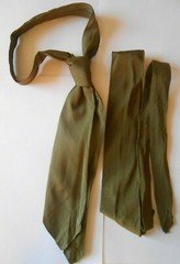 2ww  British army original old stock khaki green neck tie  approx 3 foot  117cm 