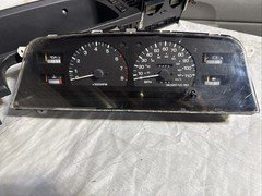 92-95 Toyota Gauge Cluster 194k Miles V6 Mechanical Speedo 4Runner/Pickup