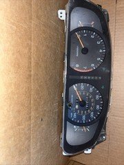 92-96 Toyota Camry Speedometer Instrument Cluster 213K Miles 83010-06030