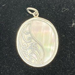 925 Sterling Silver Oval Mother of Pear Shell Floral Scroll Bezel Pendant Signed