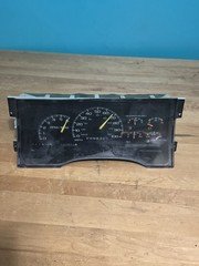 95-98 Chevy GMC Silverado Sierra Truck Instrument Gauge Cluster   OEM