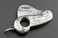 A LOVELY ANTIQUE VICTORIAN STERLING SILVER CIGAR CUTTER James Allen C.1896