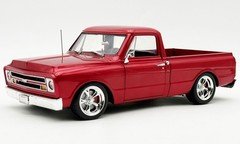 ACME 1:18 1967 CHEVROLET C-10 CUSTOM SHOWTIME DEEP RED METALLIC - A1807222