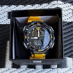 ACTIVA Men's Analog-Digital Quartz Day/Date Black Dial Yellow Rubber Strap Box