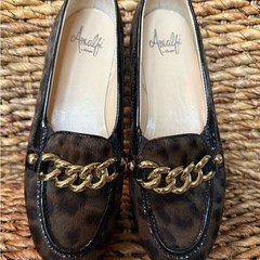 Amalfi  Women's Leopard Print Driving Loafers with Gold Chain
