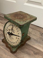 American Family Scale kitchen scale antique/vintage