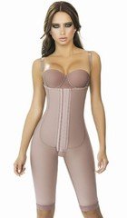 Ann Chery 5147