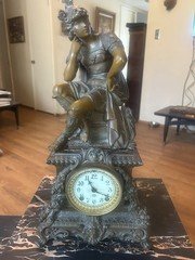Antique C. 1899 Uranium ￼Ansonia Roman Soldier Figural Statue mantel clock WORKS